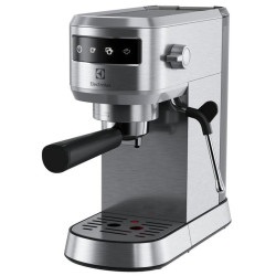 Кавоварка Electrolux E6EC1-6ST