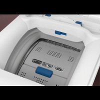 Вертикальна пральна машина Electrolux EW6T4062U
