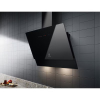 Electrolux Вытяжка наклонная, 60см, 700м куб час, Hob2Hood, черный