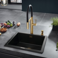 Змішувач для кухні Grohe Essence 30294GL0
