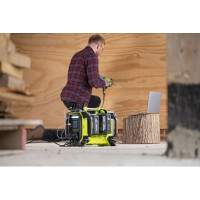 Інвертор напруги акумуляторний Ryobi RY36BI1800A-0, 36 Вольт, 1800Вт (без АКБ)
