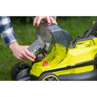 Газонокосарка Ryobi ONE+ RY18LMX40B-0 (5133005479)
