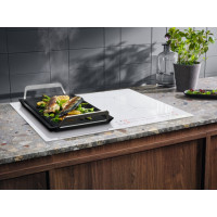 Варочная поверхность Electrolux CIS62449W