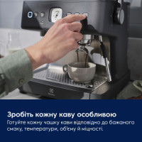Кофеварка Electrolux E8EC1-8BP